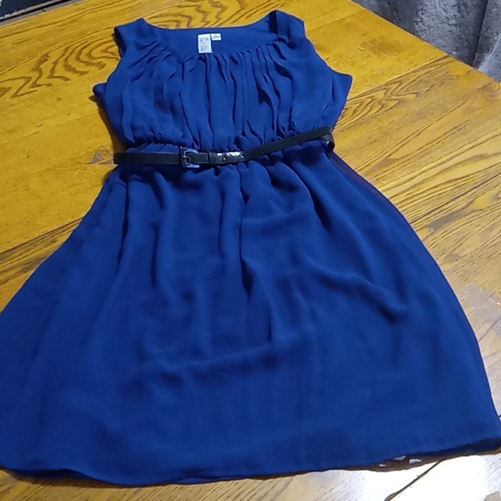 EMMA & MICHELE Womens 6 NAVY BLUE Dress Preowned Cocktail Party Holiday Casual